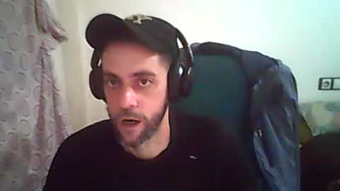 Snapshot of dvdvlc29 chatting on December 18, 2025, 3:34 am david online show from December 18, 2025, 3:34 am