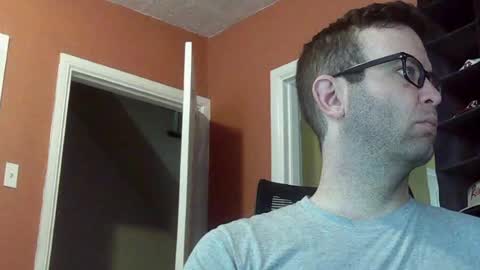 dweav240 online show from May 11, 2026, 1:28 pm