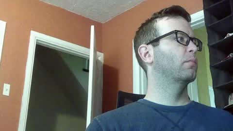 dweav240 online show from May 11, 2026, 2:45 pm