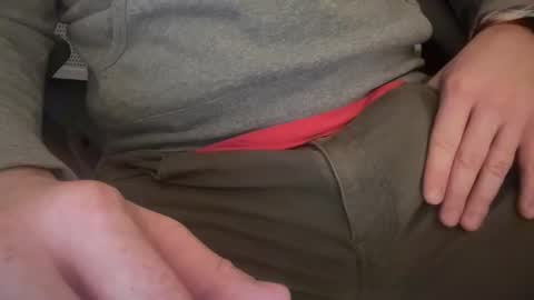 Snapshot of dwhistle80 chatting on October 21, 2025, 5:02 pm dwhistle80 online show from October 21, 2025, 5:02 pm