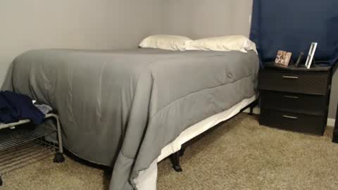 dwhitey4u online show from February 6, 2025, 12:00 am