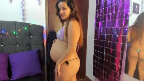 Dyana online show from December 12, 2024, 3:48 pm