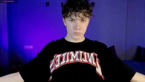 Dylan online show from September 14, 2025, 3:55 pm