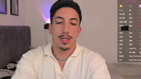 Snapshot of dylan_spencer chatting on February 22, 2025, 7:03 pm Bryan model independient online show from February 22, 2025, 7:03 pm