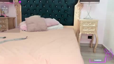 dylan_turner_ online show from February 19, 2025, 9:25 pm