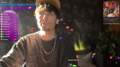 Snapshot of dylandaniel69 chatting on December 11, 2024, 9:12 pm Dylan Daniel 7.8 online show from December 11, 2024, 9:12 pm