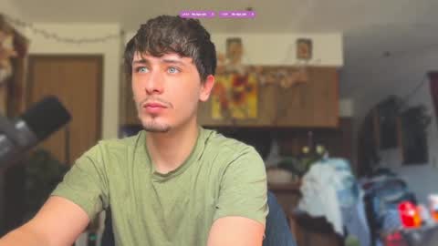 Snapshot of dylandaniel69 chatting on October 1, 2025, 4:46 pm Dylan Daniel 7.8 online show from October 1, 2025, 4:46 pm