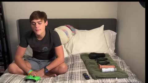 Snapshot of dylanfruits chatting on October 23, 2025, 4:28 pm dylanfruits online show from October 23, 2025, 4:28 pm