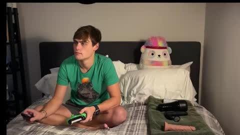 Snapshot of dylanfruits chatting on October 28, 2025, 3:04 pm dylanfruits online show from October 28, 2025, 3:04 pm