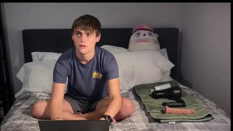 Snapshot of dylanfruits chatting on October 29, 2025, 3:47 pm dylanfruits online show from October 29, 2025, 3:47 pm