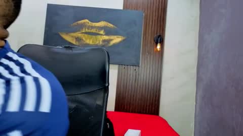 Snapshot of dylanguss chatting on September 24, 2025, 11:35 am dylanguss online show from September 24, 2025, 11:35 am