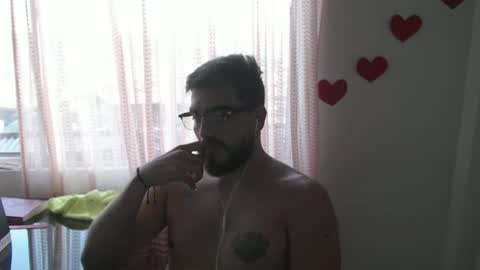 dylanhot10 online show from June 19, 2026, 9:07 pm