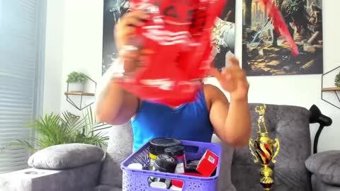 Snapshot of dylanrivera_ chatting on December 19, 2024, 5:08 pm Dylan Rivera online show from December 19, 2024, 5:08 pm