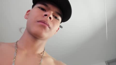 dylanroyce_ online show from March 7, 2026, 12:02 pm