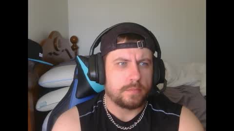 dylboi47 online show from October 19, 2025, 6:19 pm