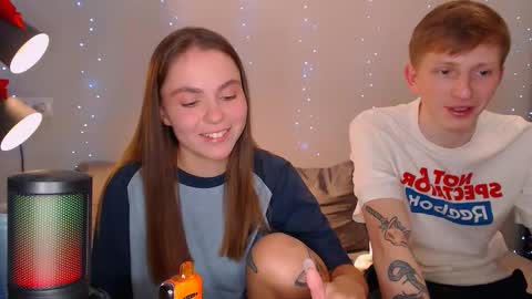 Snapshot of dyrinda chatting on December 21, 2024, 10:51 pm Julia and Dima online show from December 21, 2024, 10:51 pm