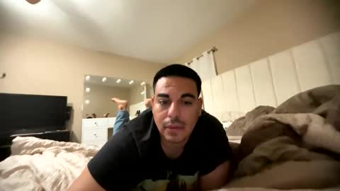 Snapshot of e_lord26 chatting on February 1, 2026, 2:26 pm e_lord26 online show from February 1, 2026, 2:26 pm