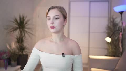 Emily online show from February 21, 2025, 11:43 pm