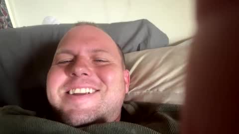 Snapshot of eaglebabyyy chatting on October 17, 2025, 6:32 pm eaglebabyyy online show from October 17, 2025, 6:32 pm