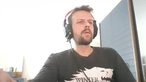 Snapshot of eaglecrm chatting on October 19, 2025, 10:38 am eaglecrm online show from October 19, 2025, 10:38 am