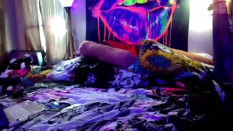 Kryztal Klear Jaxx online show from February 17, 2025, 6:37 pm