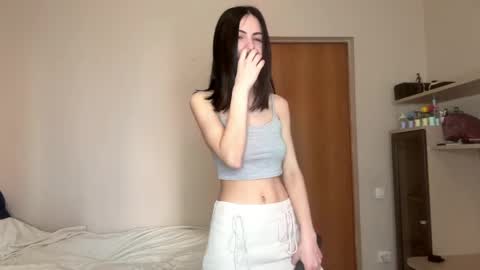 Emma online show from April 8, 2026, 6:46 am