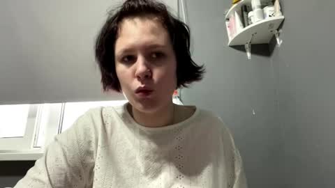 Rina online show from April 18, 2026, 1:15 pm