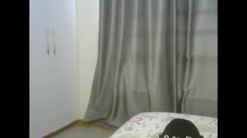 Snapshot of east_queen chatting on February 23, 2025, 9:33 am east_queen online show from February 23, 2025, 9:33 am