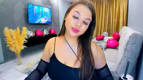 easternbeautyy online show from February 22, 2025, 7:47 pm