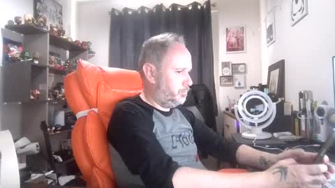 Snapshot of eastmidssoul chatting on June 25, 2026, 7:57 am eastmidssoul online show from June 25, 2026, 7:57 am