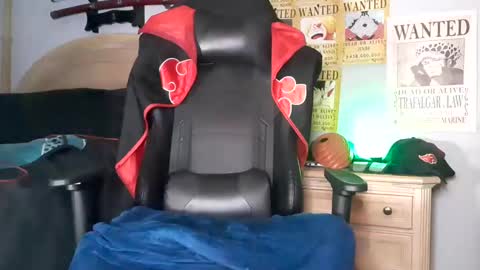 Snapshot of easybreezy20 chatting on February 15, 2025, 10:33 am TWITTER INSTAGRAM easybreezy20 ONLINE 1230 AM TO 7AM online show from February 15, 2025, 10:33 am