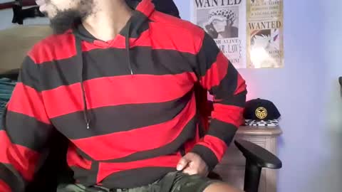 Snapshot of easybreezy20 chatting on October 13, 2025, 6:13 am TWITTER INSTAGRAM easybreezy20 ONLINE 1230 AM TO 7AM online show from October 13, 2025, 6:13 am