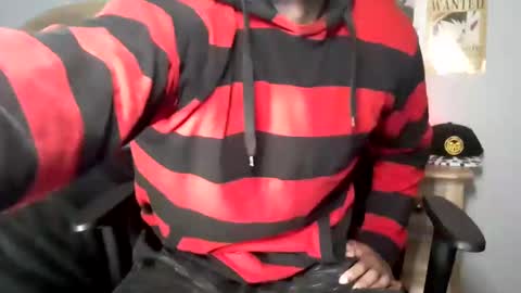 Snapshot of easybreezy20 chatting on November 3, 2025, 5:52 am TWITTER INSTAGRAM easybreezy20 ONLINE 1230 AM TO 7AM online show from November 3, 2025, 5:52 am