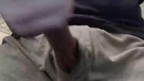 eat_a_peach2 online show from September 28, 2025, 10:42 am