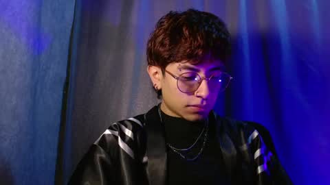 Snapshot of eather_luxury chatting on December 22, 2024, 7:21 pm eather_luxury online show from December 22, 2024, 7:21 pm