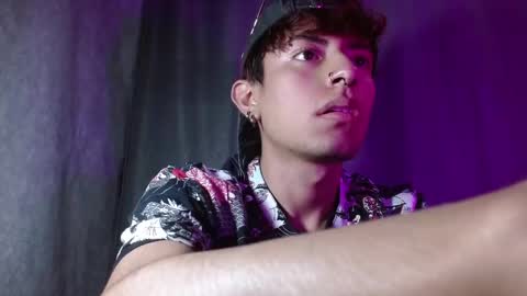 Snapshot of eather_luxury chatting on December 28, 2024, 10:23 pm eather_luxury online show from December 28, 2024, 10:23 pm