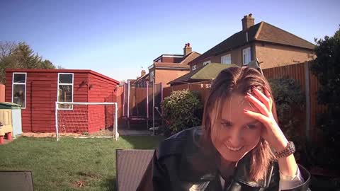 Nadia Ferreira  online show from March 5, 2026, 11:39 am