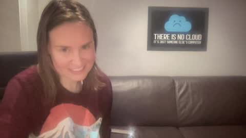 Nadia Ferreira  online show from March 14, 2026, 8:47 pm