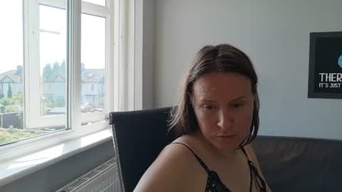 Nadia Ferreira  online show from June 24, 2026, 8:57 am