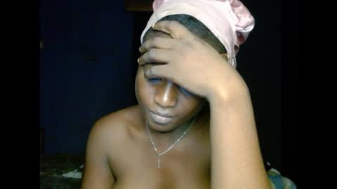 Snapshot of eatuupx chatting on February 23, 2025, 1:35 am eatuupx online show from February 23, 2025, 1:35 am