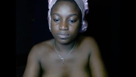 eatuupx online show from February 25, 2025, 1:52 am