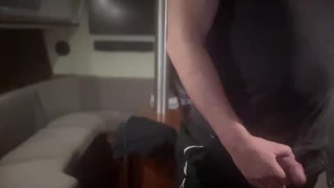 Snapshot of ebnk15 chatting on December 18, 2024, 12:10 am ebnk15 online show from December 18, 2024, 12:10 am