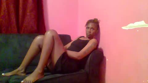 Ebon Fantasy1s online show from May 18, 2026, 8:36 pm