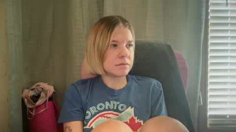 Snapshot of ebony8ivory chatting on July 17, 2026, 2:45 pm americnbarbie online show from July 17, 2026, 2:45 pm