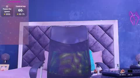 Snapshot of ebony__jheim chatting on February 11, 2026, 12:21 pm jheim online show from February 11, 2026, 12:21 pm