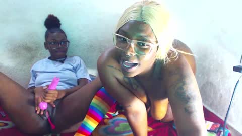 Snapshot of ebony_chayna chatting on December 4, 2024, 9:02 pm chayna smith online show from December 4, 2024, 9:02 pm