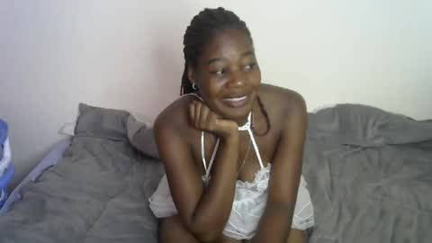 Snapshot of ebony_merry chatting on November 24, 2025, 6:13 am ebony merry online show from November 24, 2025, 6:13 am