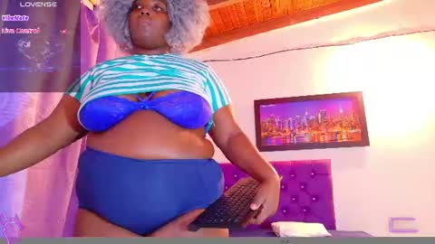 Snapshot of ebony_neighbormoans chatting on June 22, 2026, 3:47 am LINA online show from June 22, 2026, 3:47 am