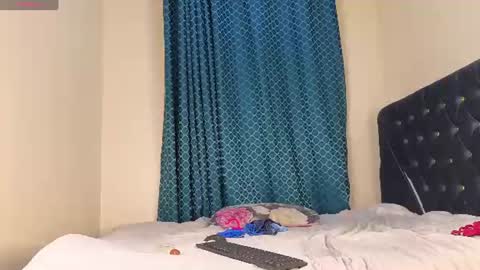 Snapshot of ebony_remy chatting on June 28, 2026, 7:31 pm ebony_remy online show from June 28, 2026, 7:31 pm