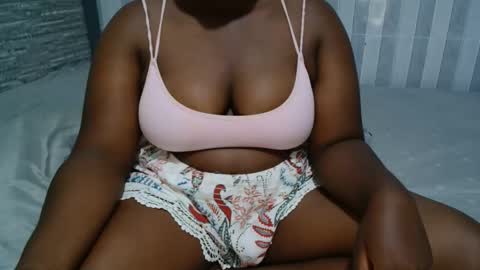 Snapshot of ebony_sabrina chatting on November 1, 2025, 8:05 am Sabrina online show from November 1, 2025, 8:05 am